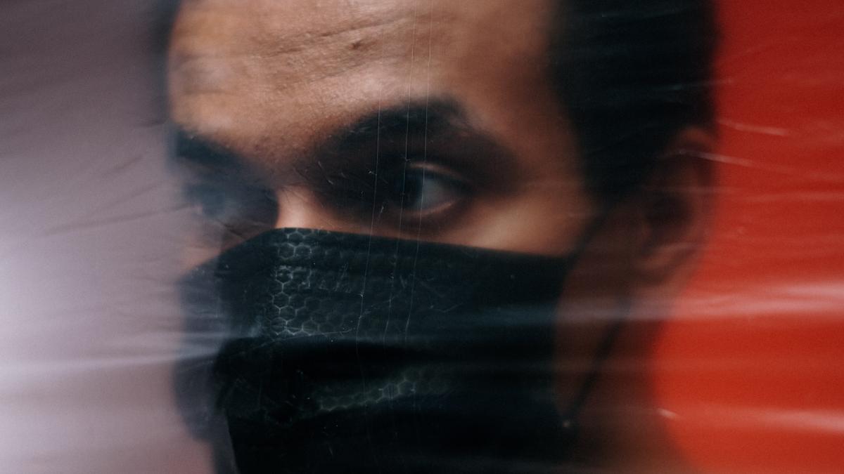 pexels-cottonbro-3952245_23000900