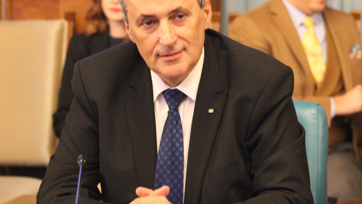 marcel-vela_56037700