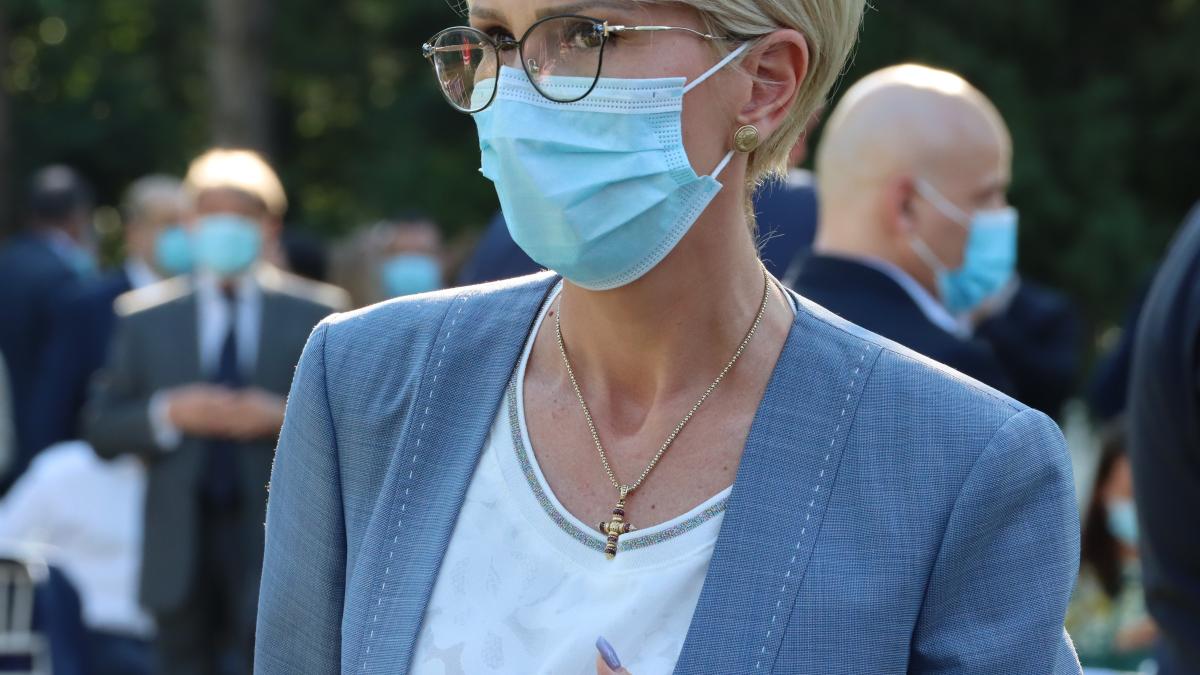 raluca-turcan_94955800