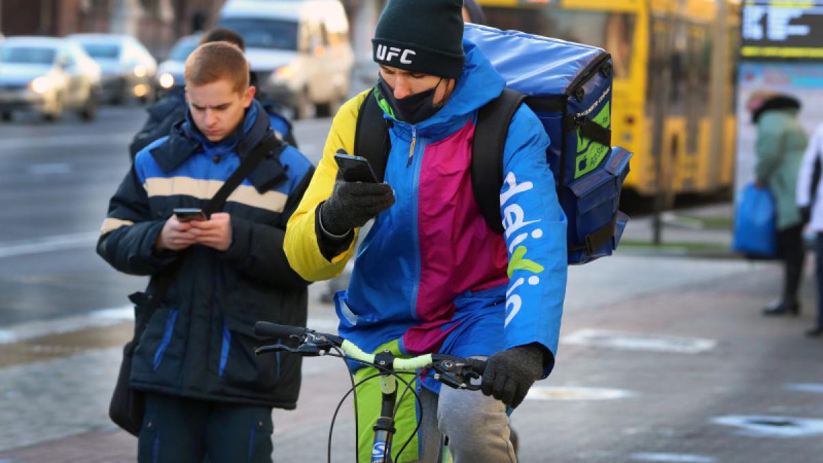 coronavirus-covid-19_82078200