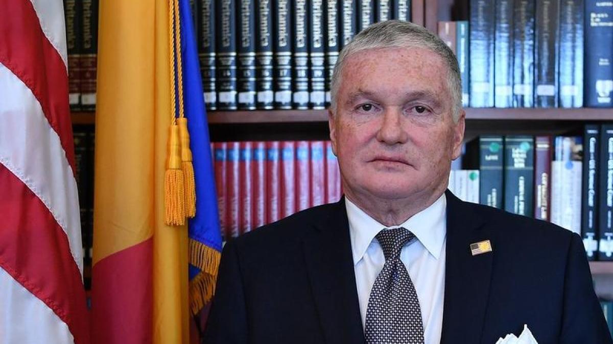 adrian-zuckerman_87693900