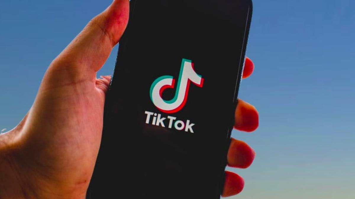 tiktok_international_ilustrativ_pxb_82178000