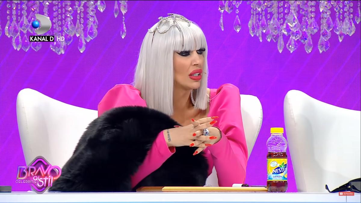 raluca-badulescu_83385500