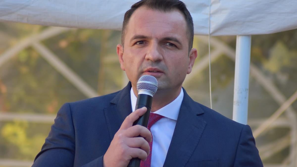 daniel-cristian-stan-fb_15247600