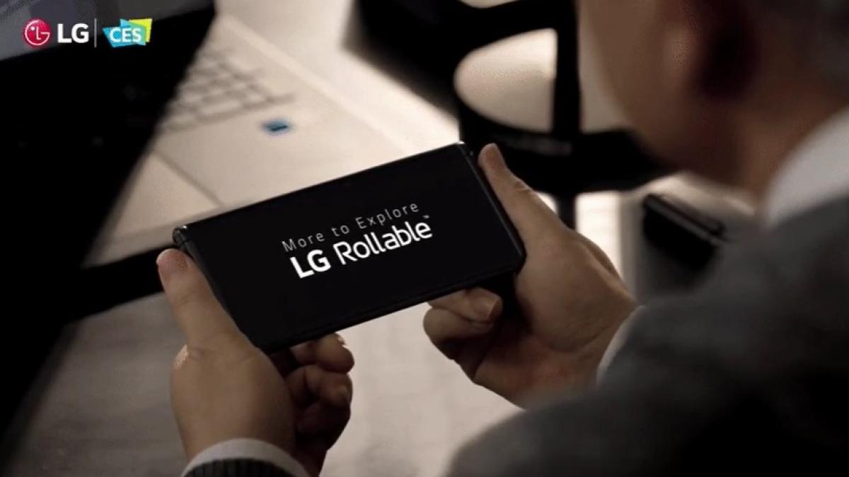 lg_rollable_telefon_2_04043800
