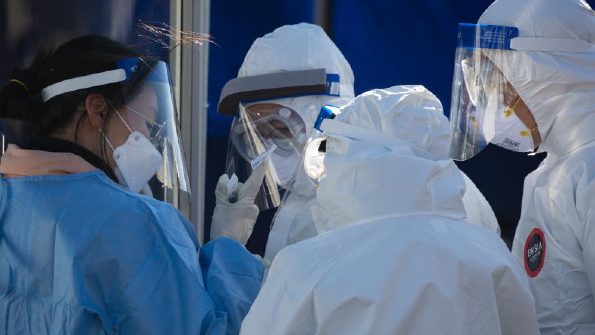 medici-coronavirus-_97421900