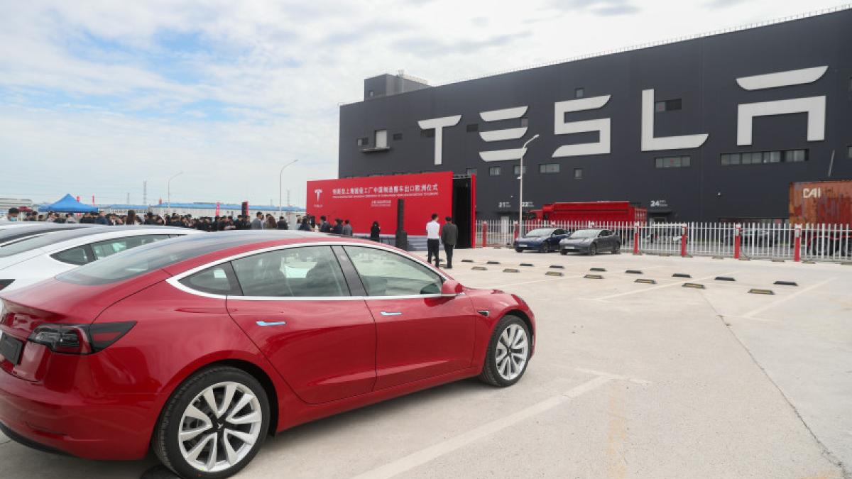 tesla_model_3_26781500