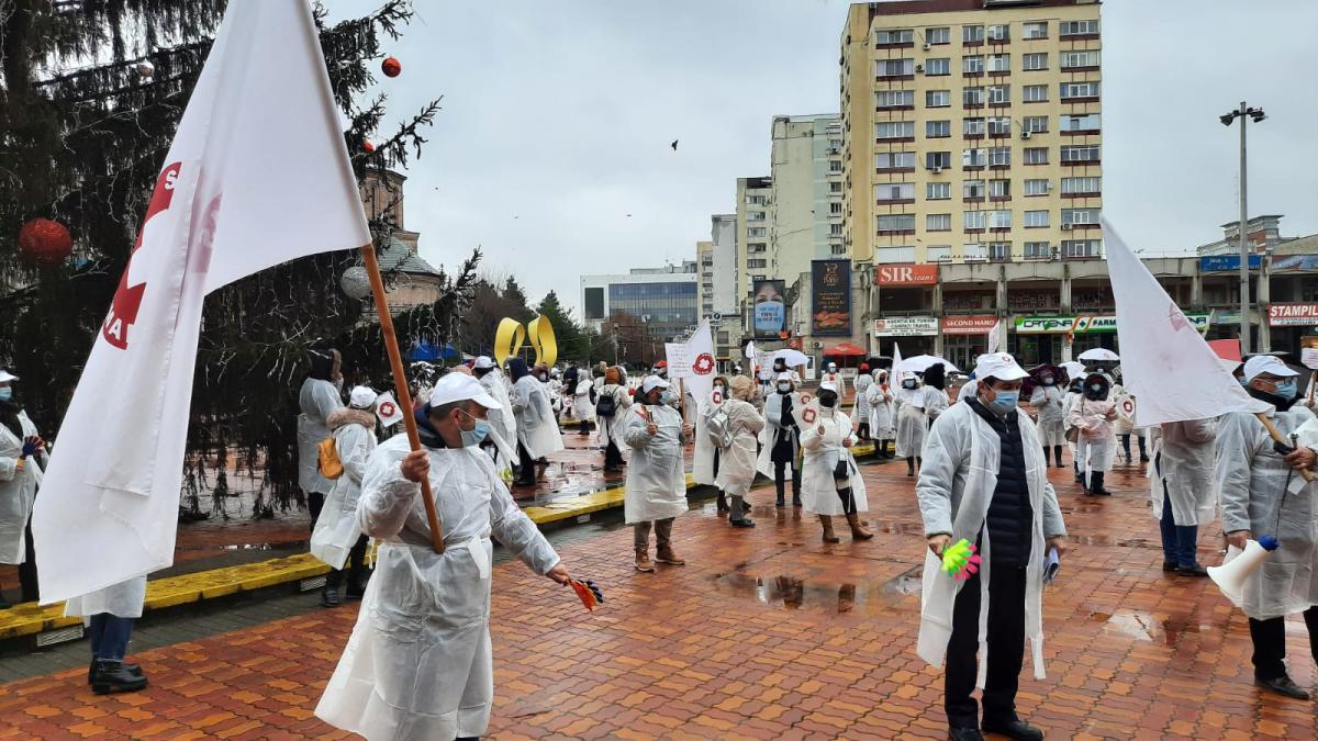 protest_pitesti_cadre_medicale_zargesul_12924100