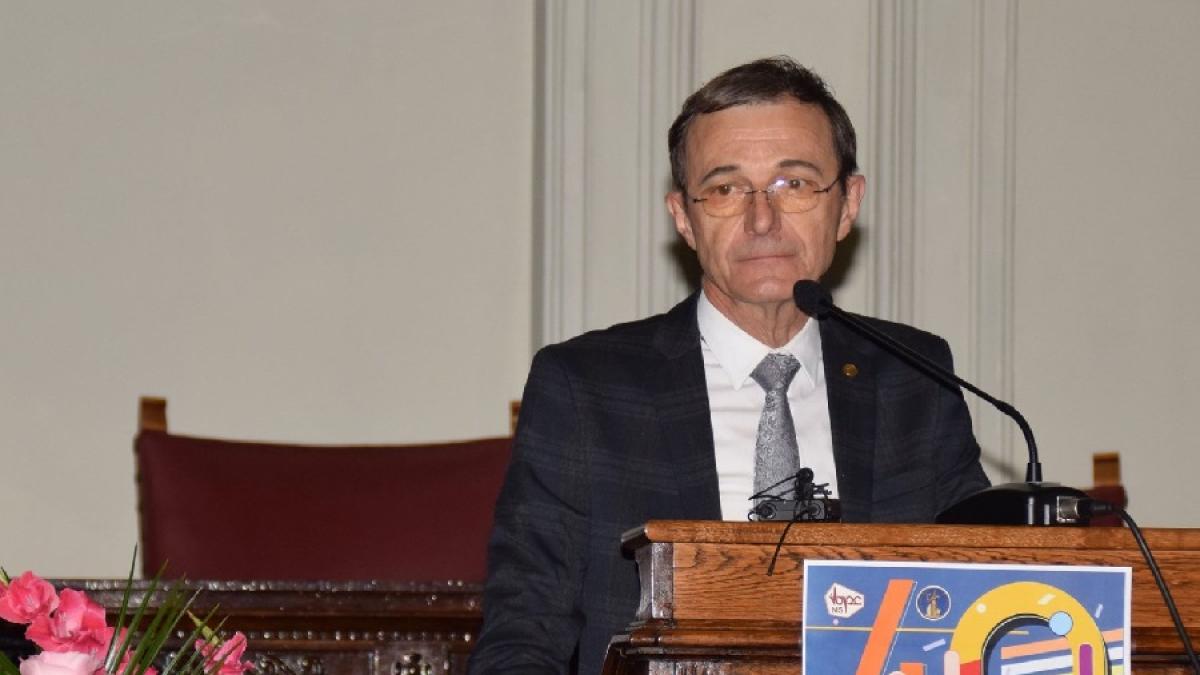 15-ianuarie---ziua-culturii-nationale--ioan-aurel-pop_72713800