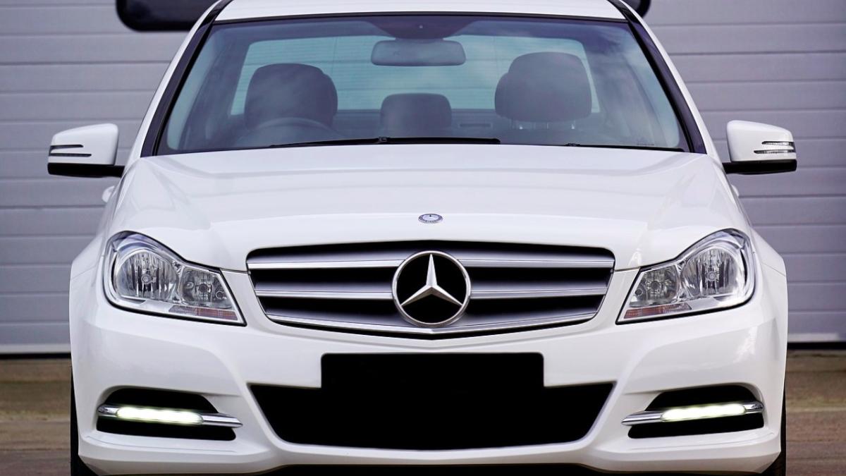 samsar_pitesti_mercedes_c_class_85631000