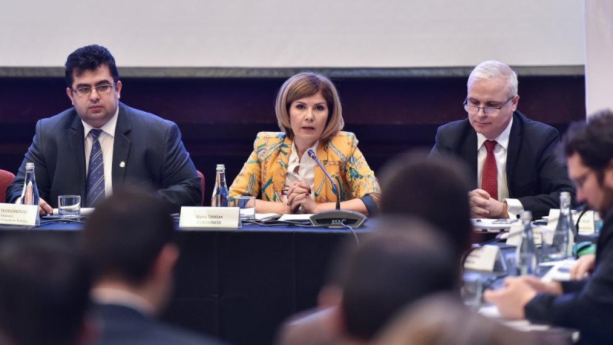 elena-cristian-dcbusiness_74069600