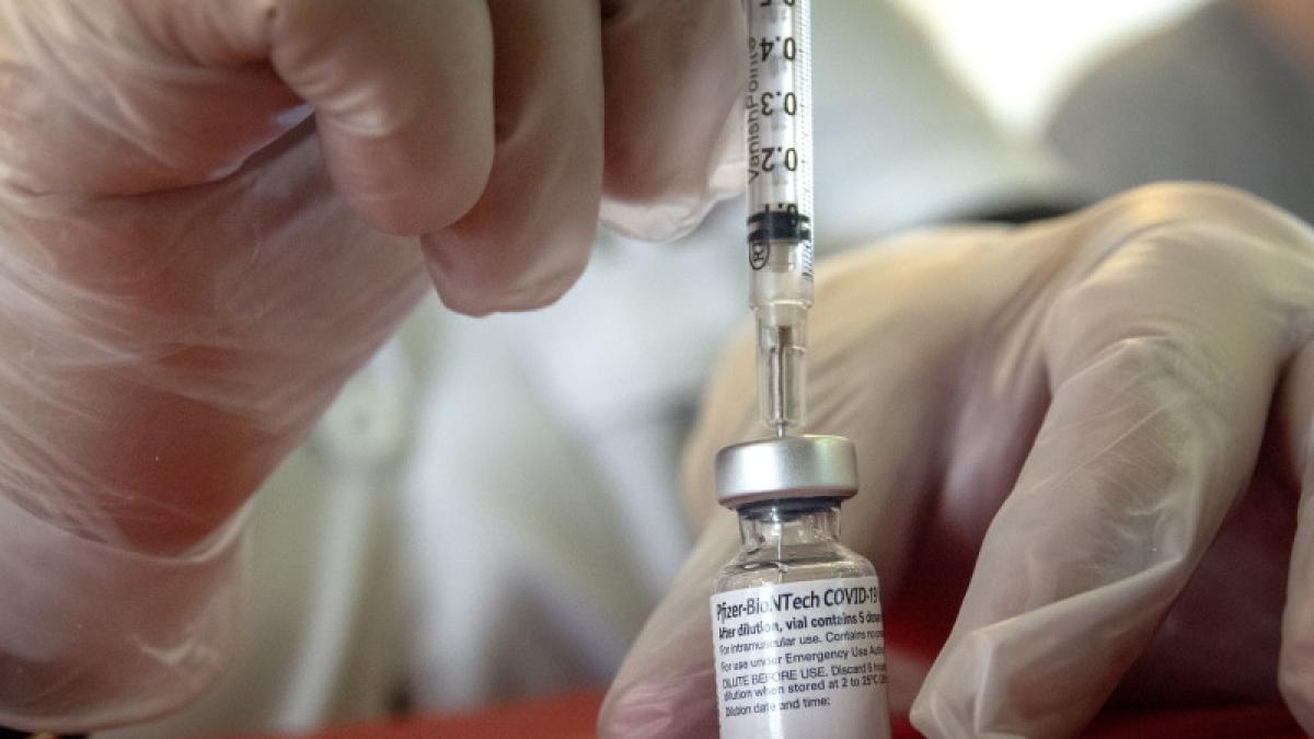 flacon-vaccin-pfizer_64121900