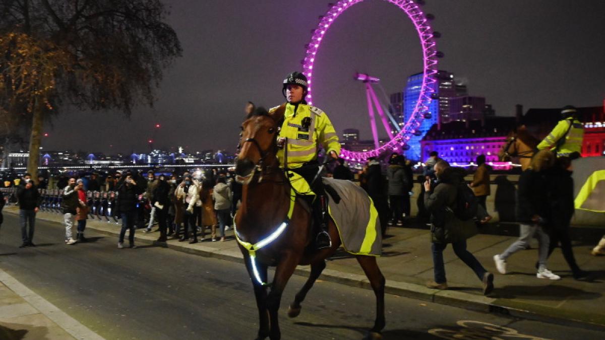 politia_uk_dosare_sterse_09503400