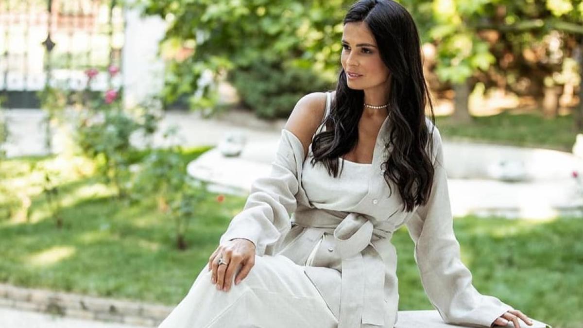 anca-serea--la-un-pas-de-asi-scrie-testamentul-aproape-ca-am-cazut-din-picioare_63815500