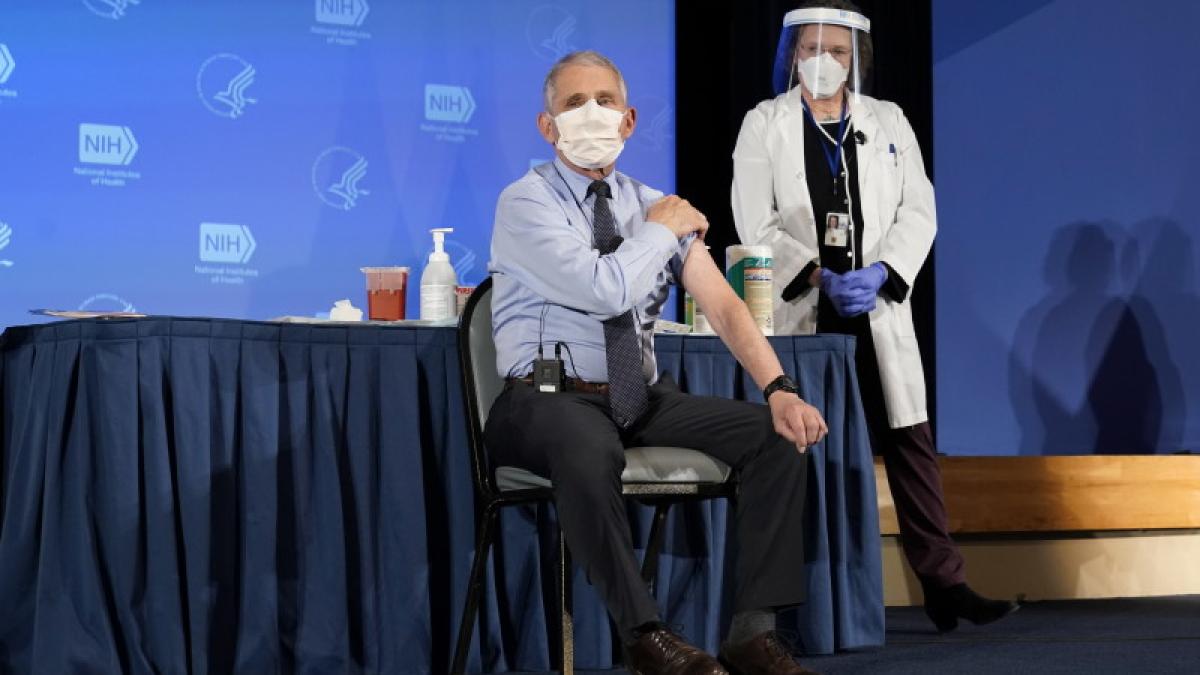 anthony_fauci_tulpina_covid_vaccin_agerpres_63797400