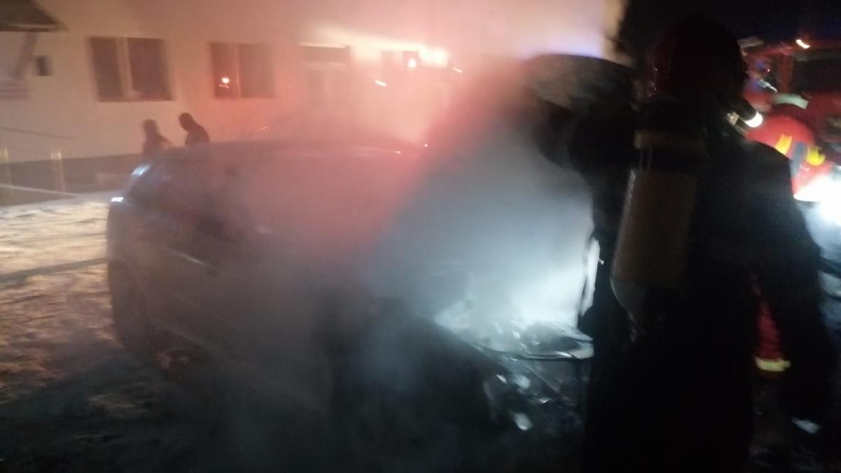 incendiu-masina_29221000