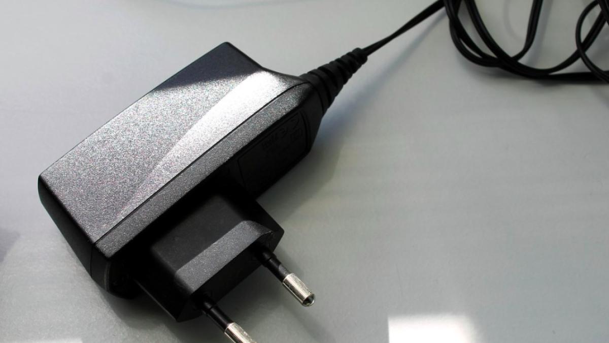 samsung_renunta_la_incarcator_telefon_39608900