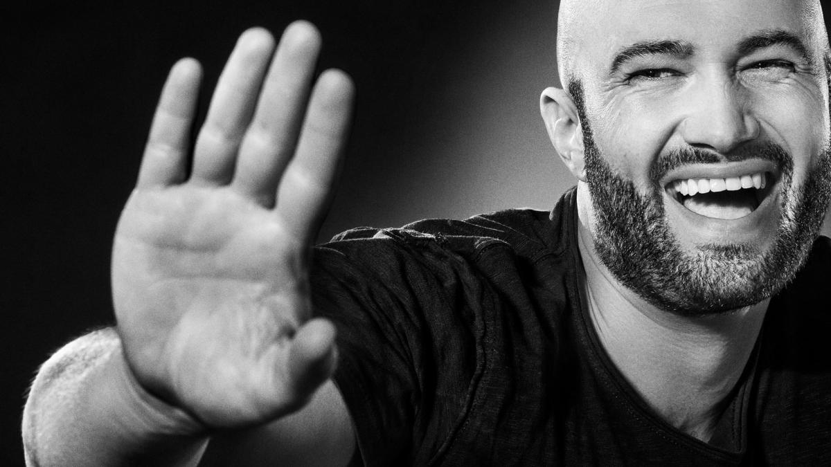 cum-si-a-dat-seama-mihai-bendeac-ca-vrea-sa-se-faca-actor_53013400