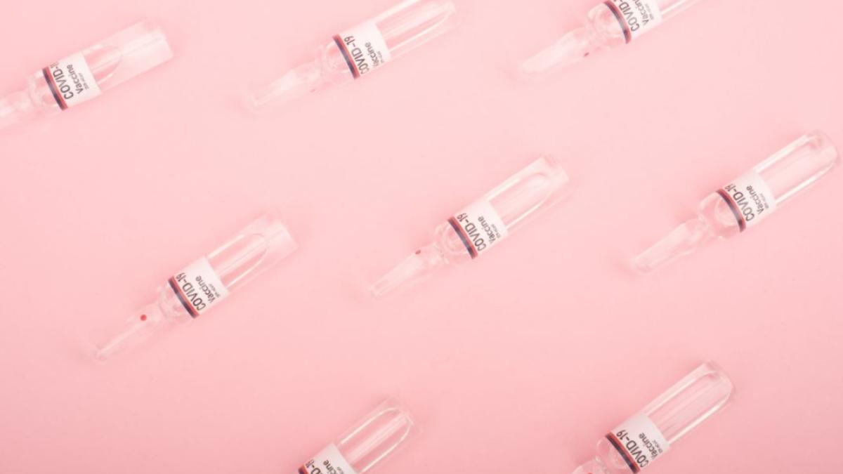 vaccin_petrosani_asistenta_foto_pexels_94792300