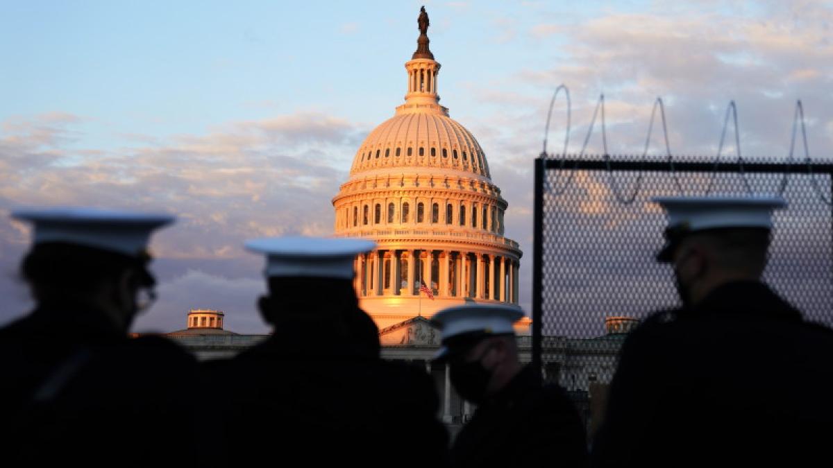 ceremonia-de-investire-a-lui-joe-biden--chirieac-asistam-la-o-instaurare-de-presedinte-in-stare-de-asediu_12987800