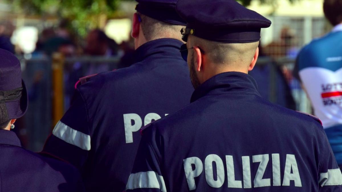 politia_italia_salvator_mundi_copie_furata_63037800