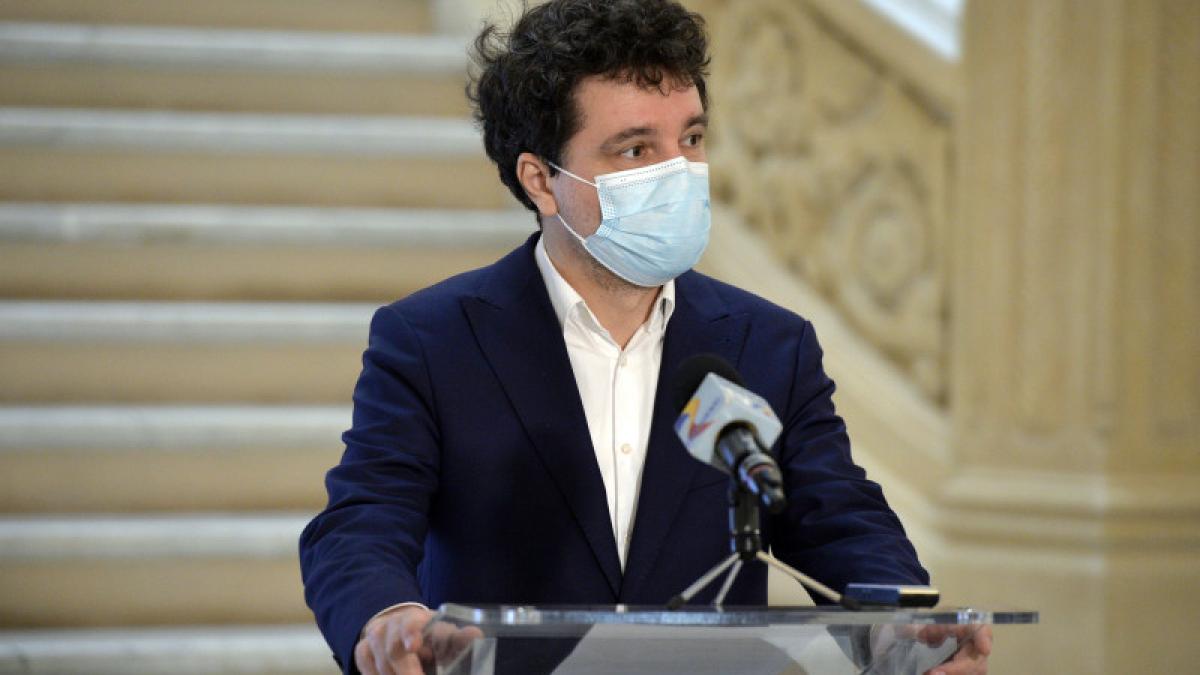 nicusor-dan-caldura-bucuresti-centrala-apartament_06872800