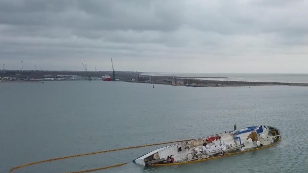 ancheta-in-portul-midia-privind-modul-de-incinerare-a-ovinelor-inecate-pe-nava-esuata-in-2019_67259300