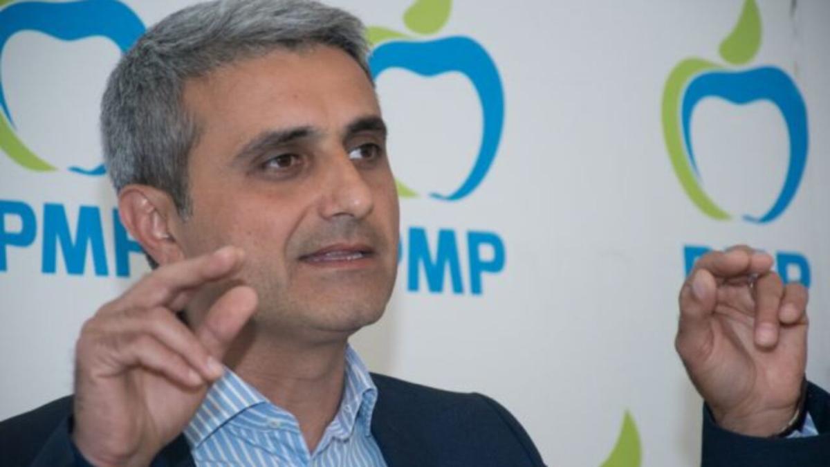 robert-turcescu_57751500