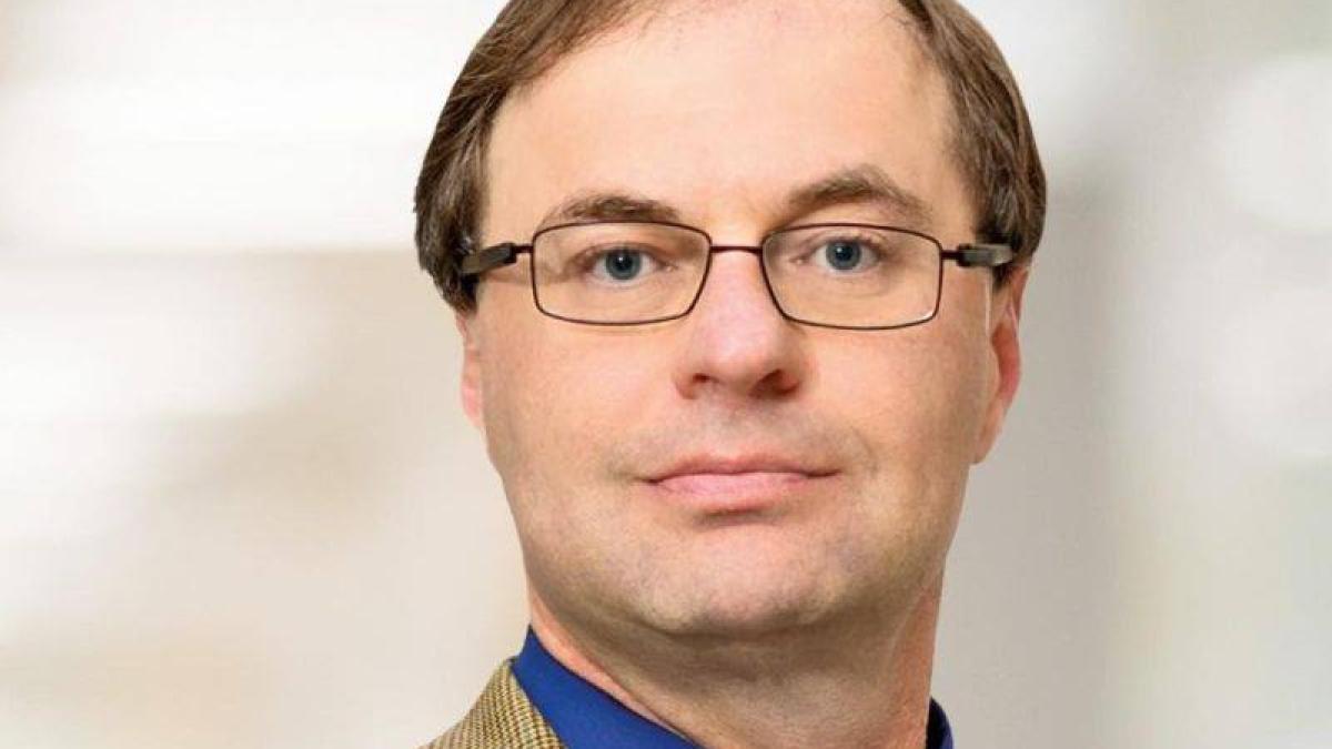 dr-mircea-ivan-povestea-descoperirii-care-a-luat-nobel-pentru-medicina-in-2019--la-academia-de-sanatate_14609600