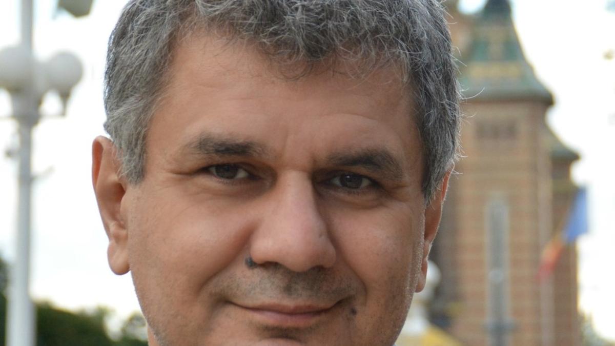 epidemiologul-si-cercetatorul-octavian-jurma--vaccinare-covid_04811400