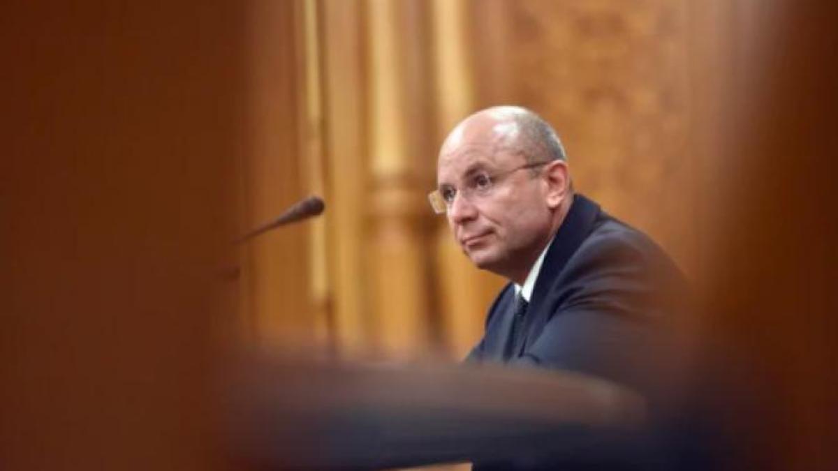 cozmin-gusa-despre-salariile-de-la-stat_03098900