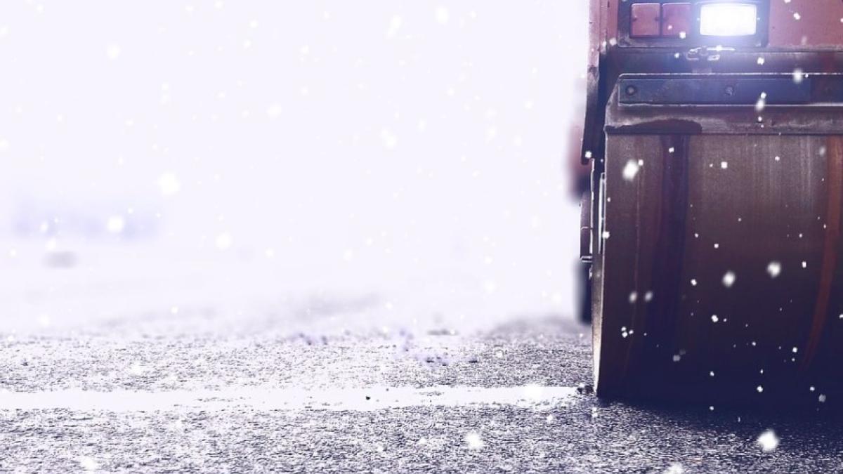 zapada_utilaj_cod_portocaliu_52252500