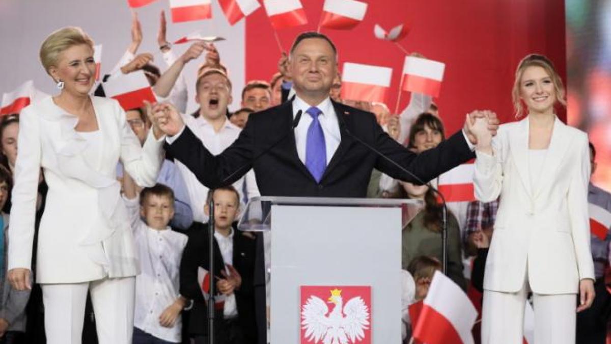 andrzej-duda-presedintele-poloniei-neomarxism-online_14104000
