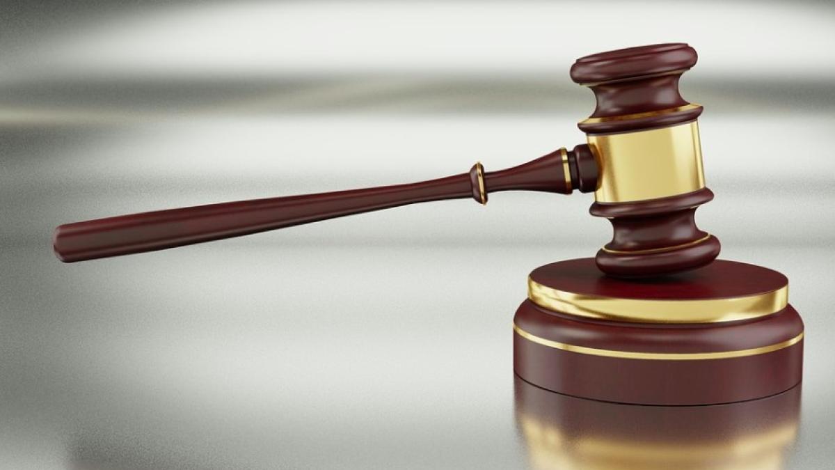 barbatii_fusesera_pedepsiti_pentru_homosexualitatr_77149000