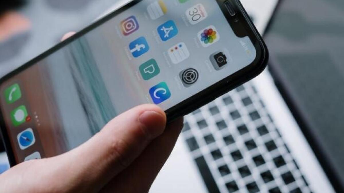 numar_telefon_foto_pexels_31972000