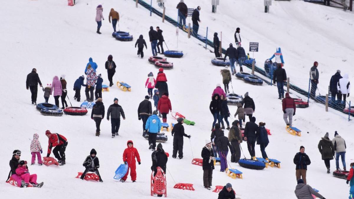 coada-enorma-telegondola-poiana-brasov_93378700