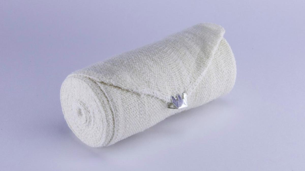 bandaje_pacient_ars_ciprian_isacu_68986800