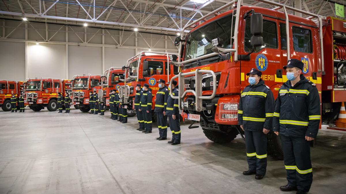 autospeciale-pompieri-sursa-foto-igsu_64349700