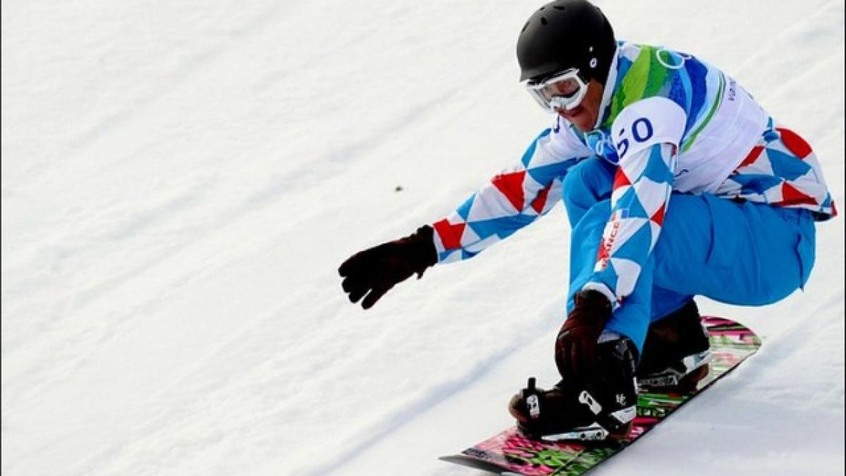 copil-accidentat-pe-o-partie-din-poiana-brasov-de-o-placa-de-snowboard--salvamont-brasov--a-suferit-un-traumatism-de-bazin_00910200