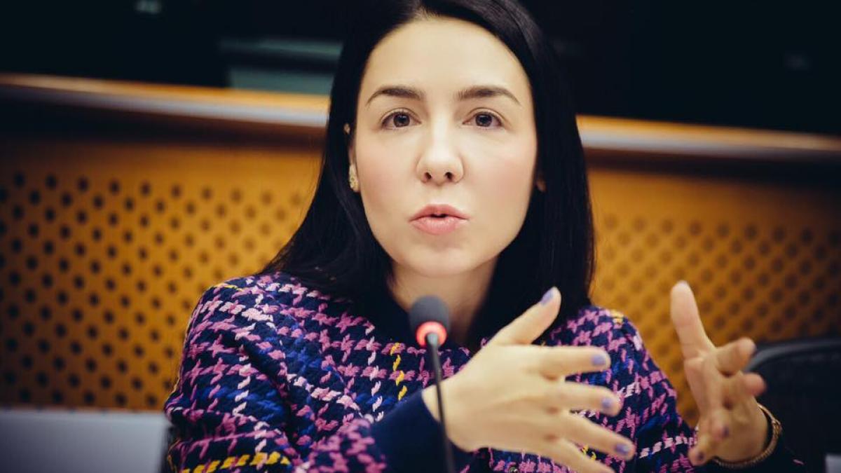 claudia-tapardel-mexic-cancun-vacanta-ue-romania_38955100