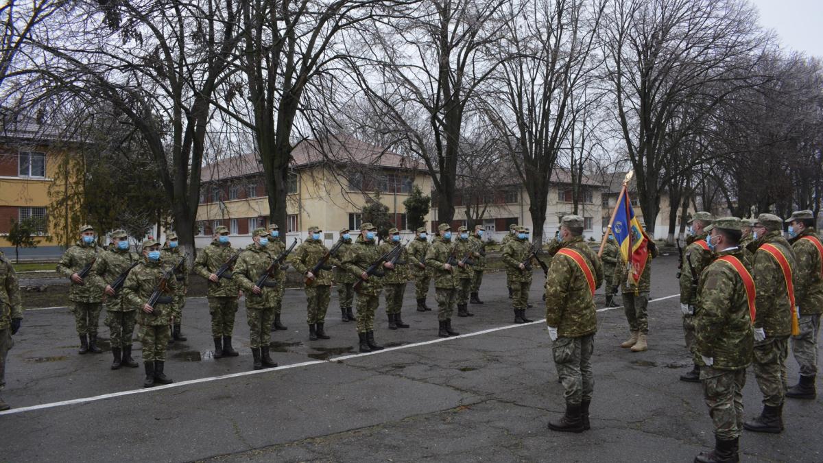 militari-unforme-noi-ministerul-apararii_32296700