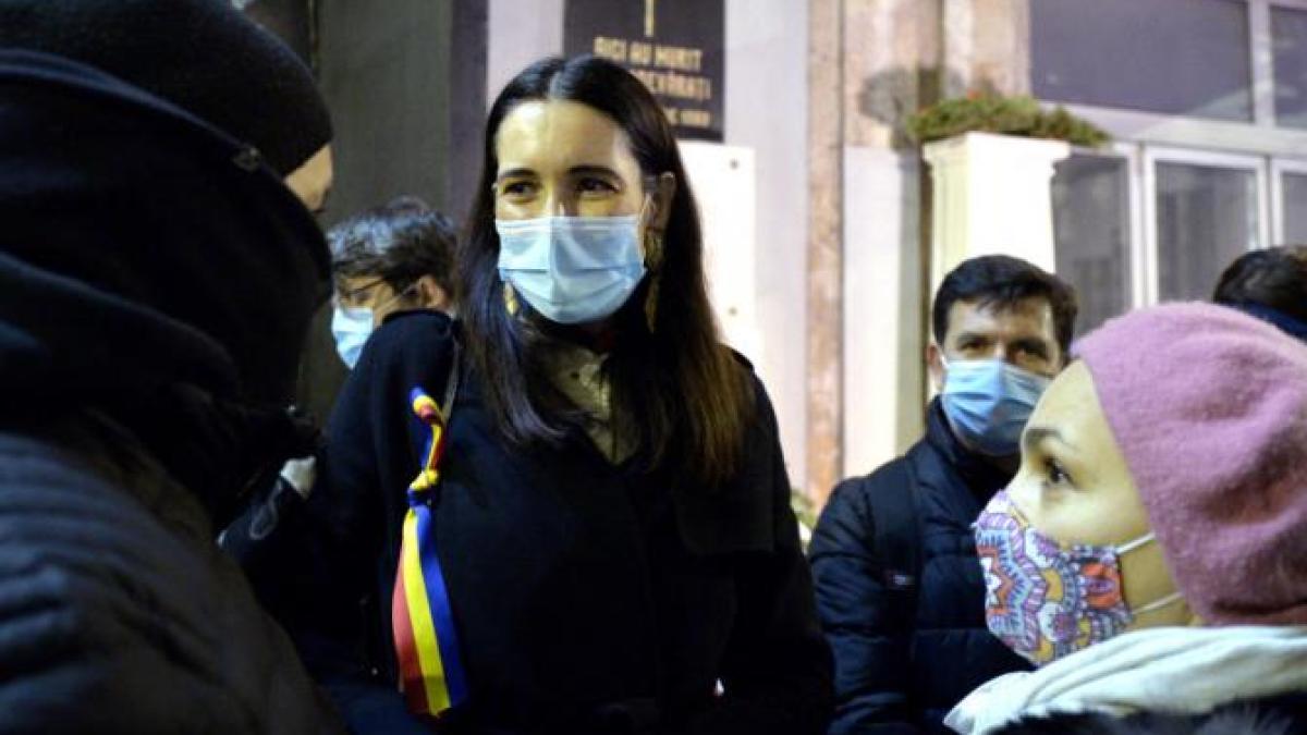 petitie-demisie-armand-scandal-romprest-caini_19066500