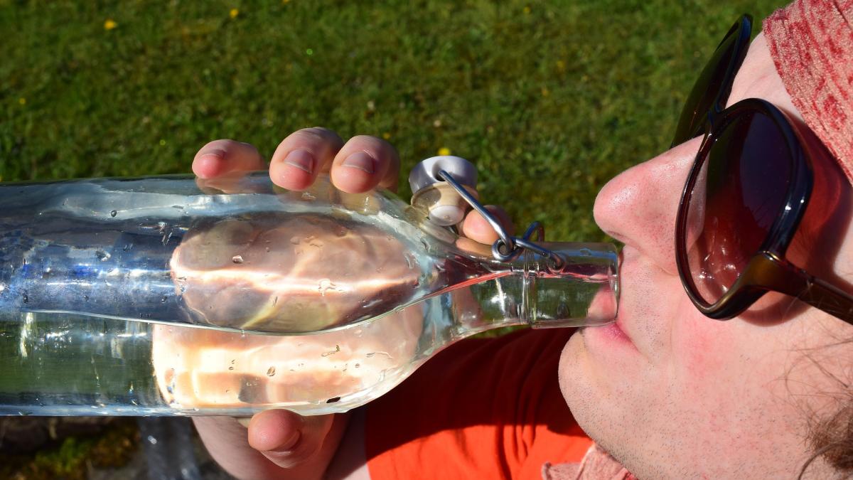 consum_apa_exces_hidratare_pixabay_74166000