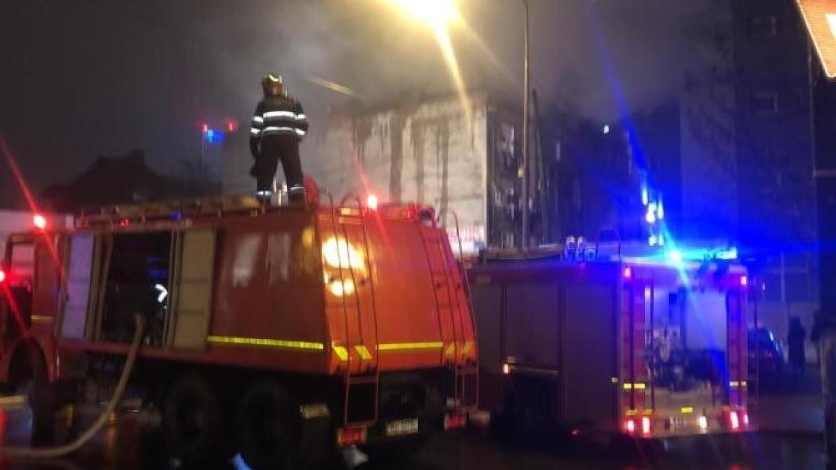 incendiu-strada-cameliei_51444600