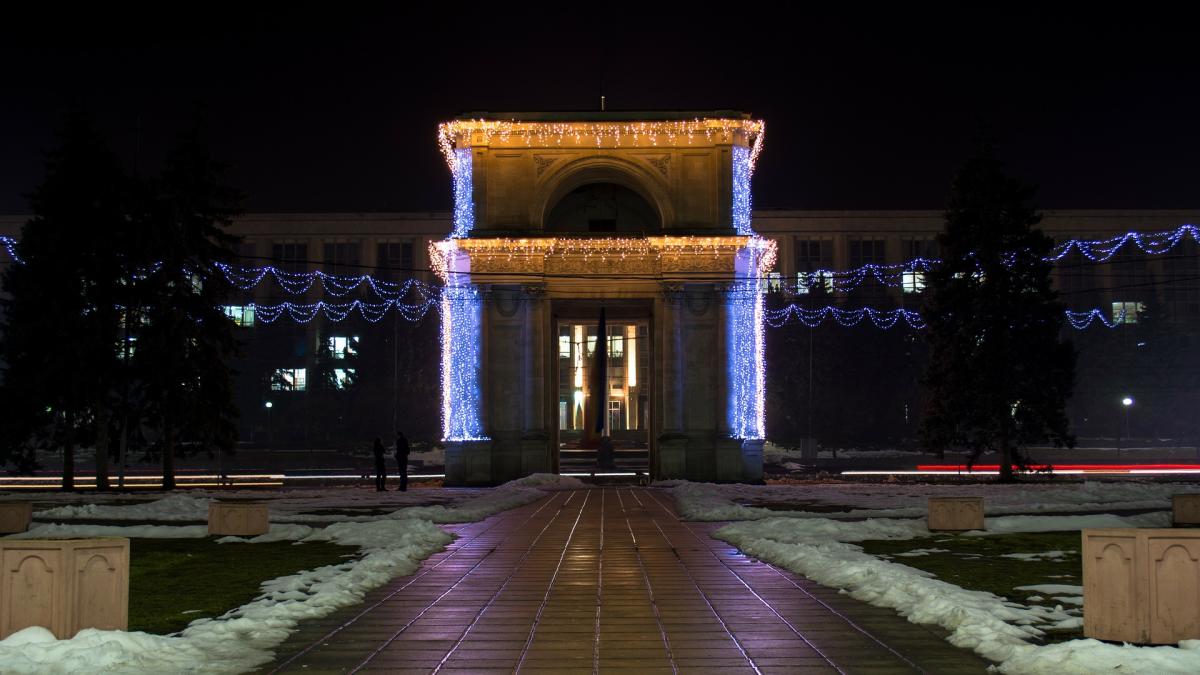 haos-chisinau-polei-chiciura-au-doborat-copaci_67150700