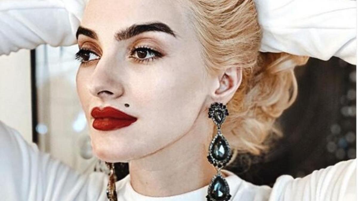 ana-morodan-goala-pe-internet_53261300