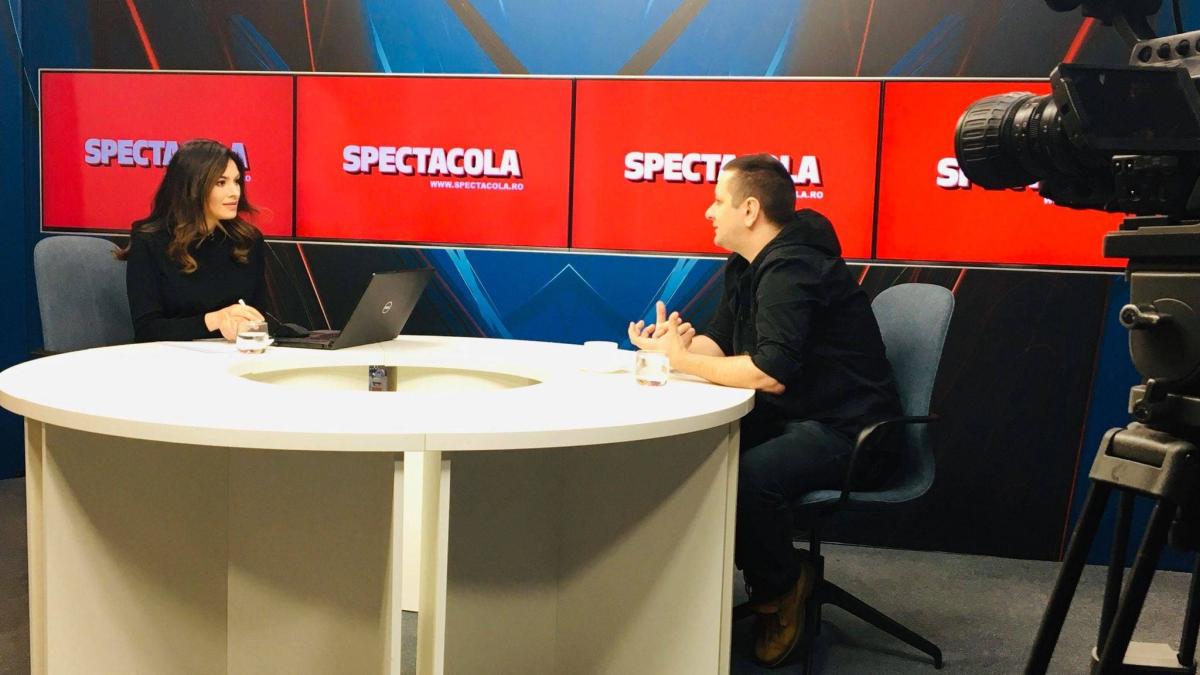 octavian-strunila--totul-despre-prc-e2prc-80prc-9ecomplet-necunoscutiprc-e2prc-80prc-9d--comedia-fenomen-care-a-facut-inconjurul-lumii--interviurile-spectacola-si-dc-news_37834400