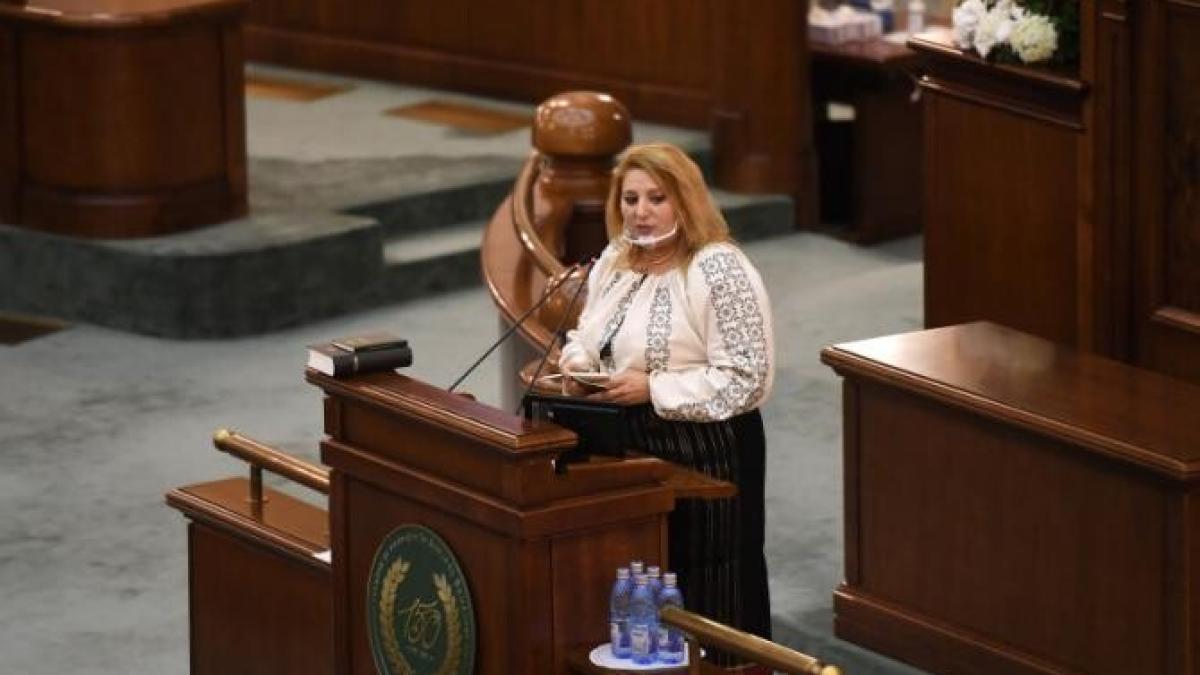 sosoaca--exclusa-din-aur--dan-tanasa-a-incercat-sa-racoleze-parlamentari-aur_80485600