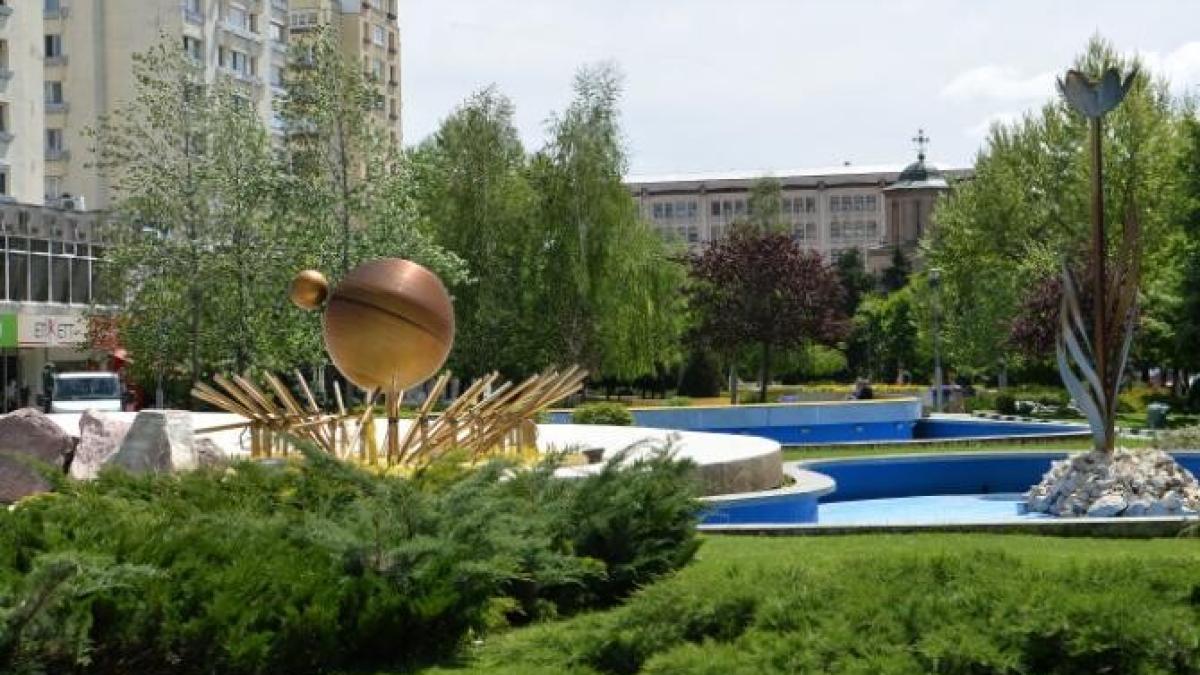 pitesti_autobuze_mai-multe_elevi_05482600