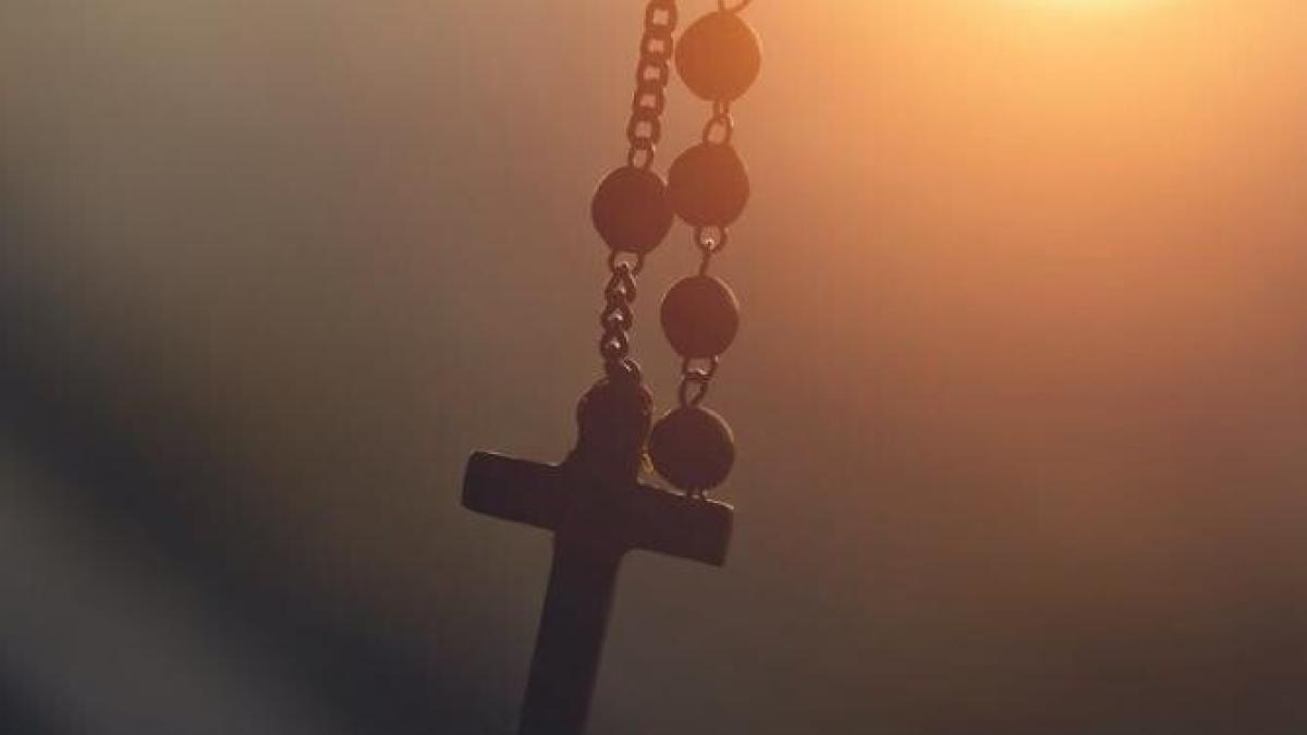 calendar-crestin-ortodox--sarbatoare-12-februarie-2021_76893300